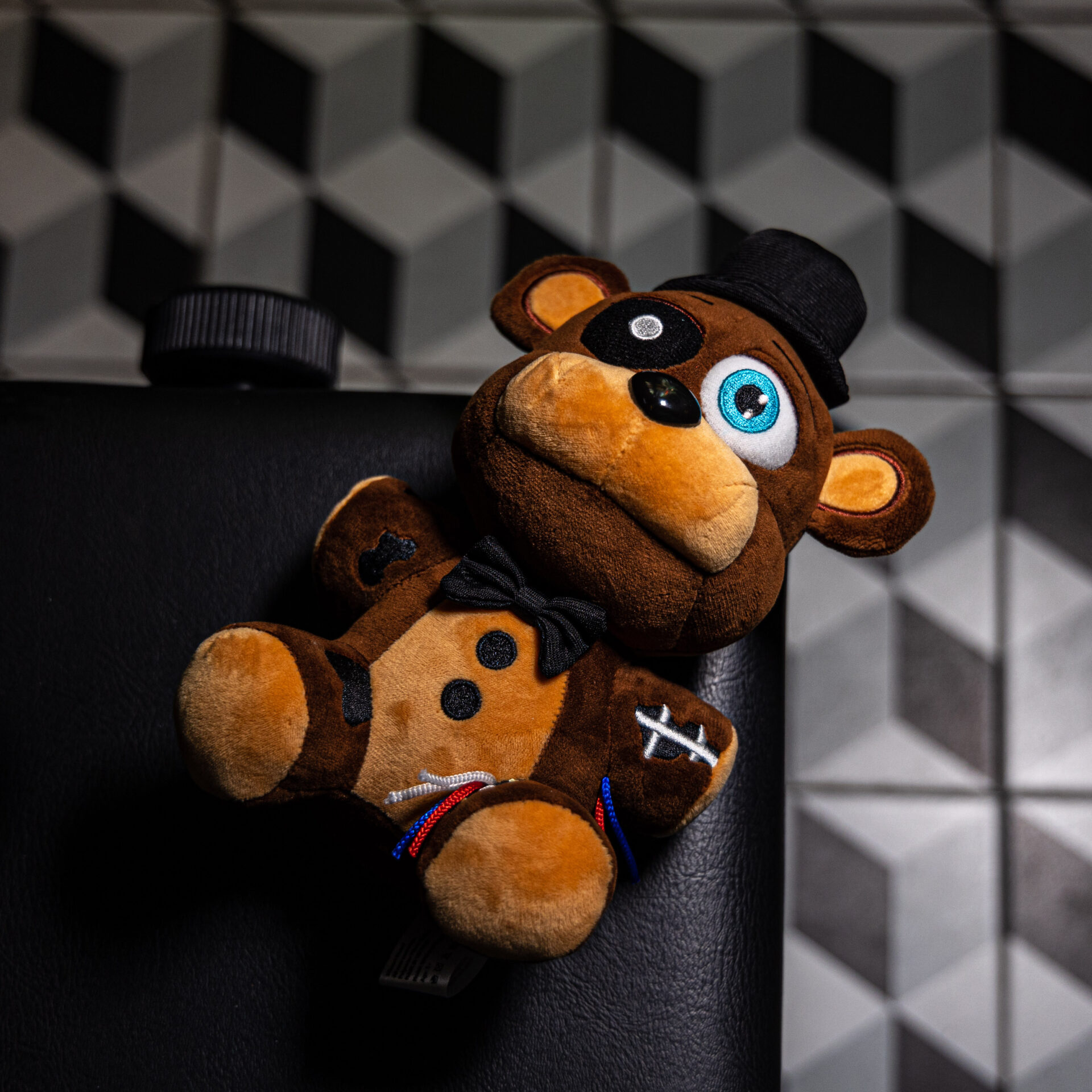 Withered Freddy - XSmart Global Plush - Worldwide Shipping